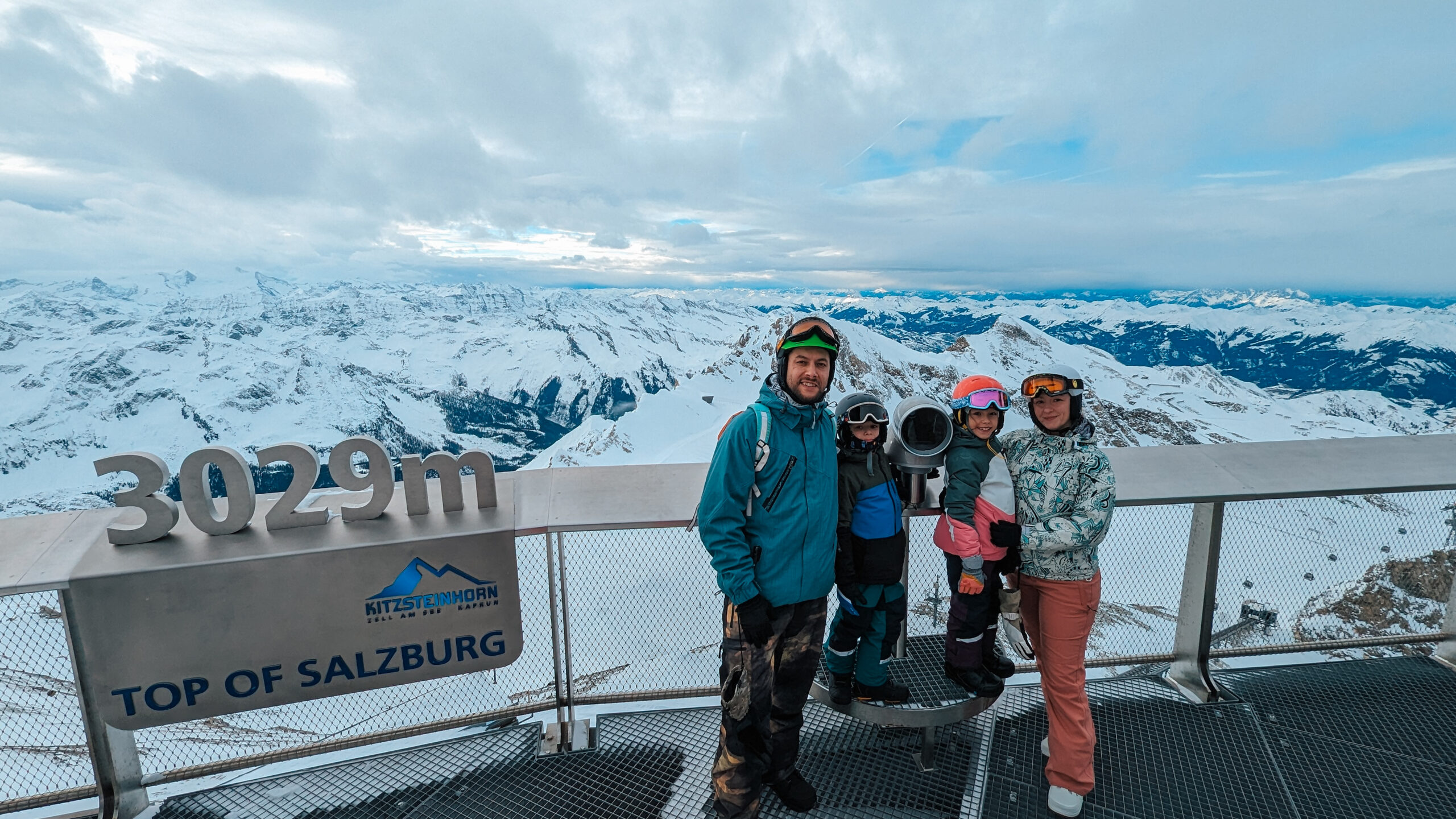 Gdzie do Austrii z dziećmi na narty i snowboard?