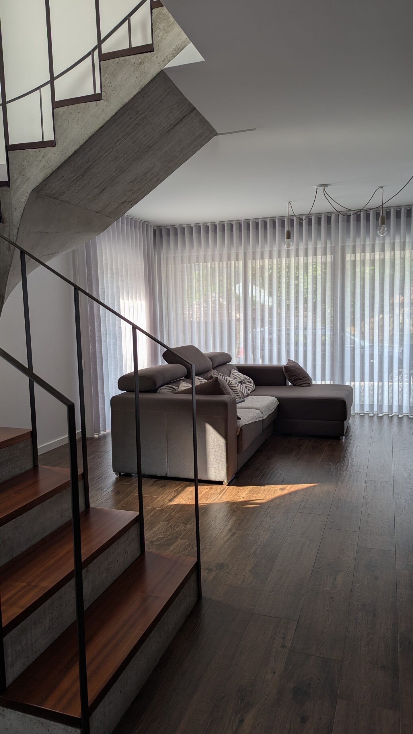 Jak znaleźć dom na wynajem za granicą? Poradnik