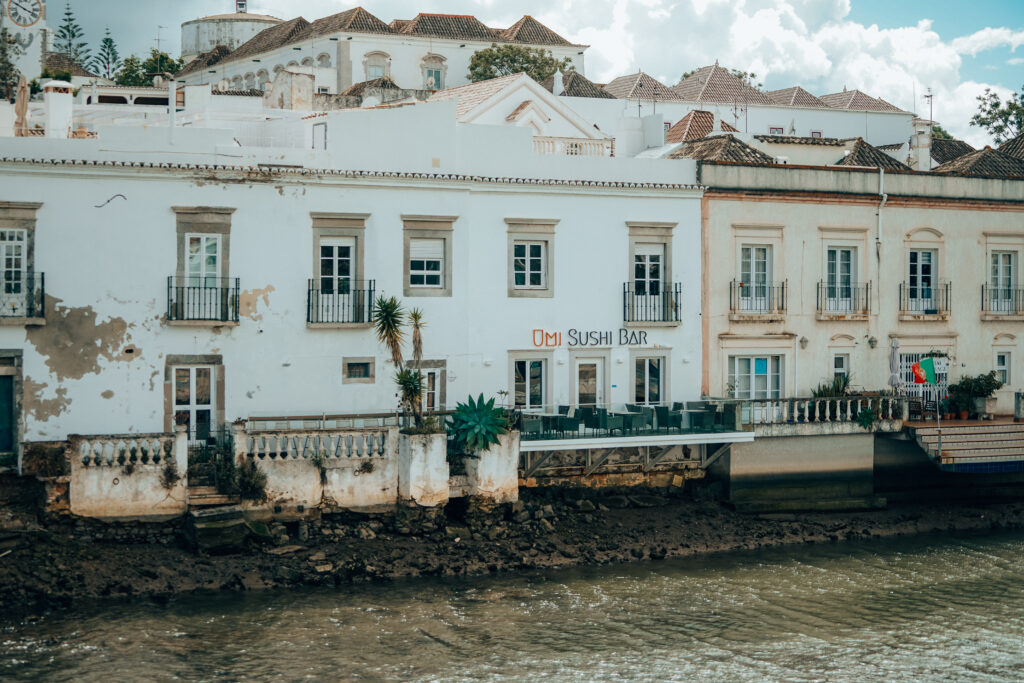 co zobaczyć w tavirze, tavira portugalia, algarve, plaże w okolicach taviry, kuchnia algarve, tavira praktycznie