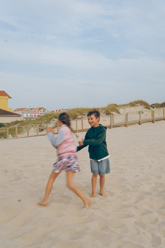 costa nova w Portugalii, costa nova, kolorowe miasteczko w portugalii, miasto w paski w portugalii, co robić w costa nova, costa nova przewodnik, plaża costa nova, gdzie nocować w costa nova
