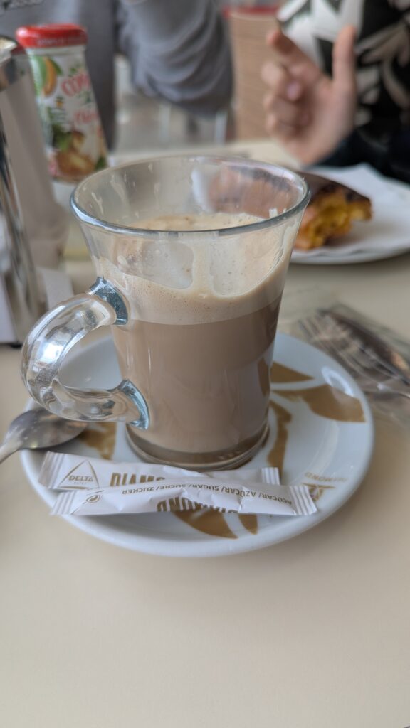 costa nova w Portugalii, costa nova, kolorowe miasteczko w portugalii, miasto w paski w portugalii, co robić w costa nova, costa nova przewodnik, plaża costa nova, gdzie nocować w costa nova
