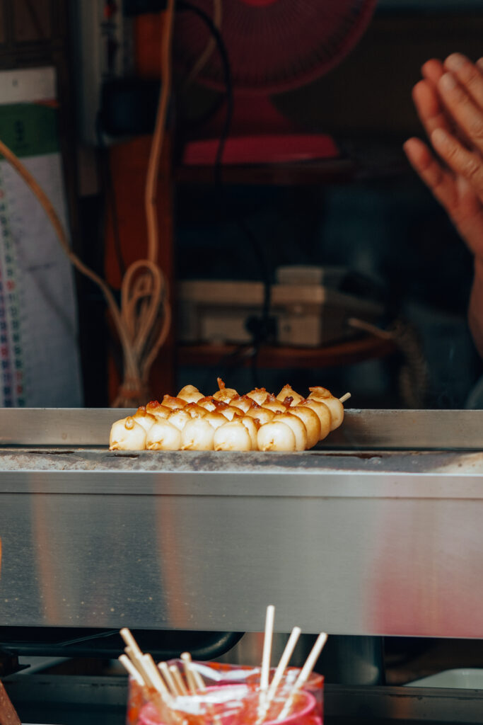 czego nie robić w Japonii, Japonia, nie smarkaj w miejscach publicznych, nie zostawiaj napiwku, ruch lewostronny