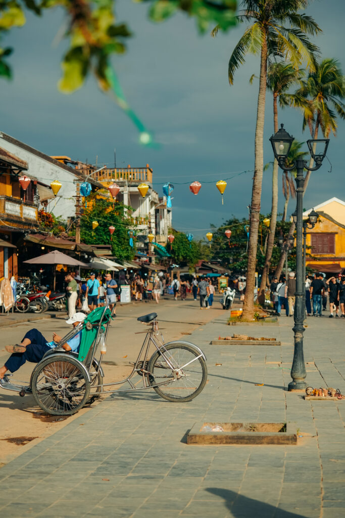 hoi an, wietnam, stare miasto hoi an, my son sanctuary, 14 top miejsc w hoi an, rejs po rzece thu bon, kiedy najlepiej odwiedzić hoi an