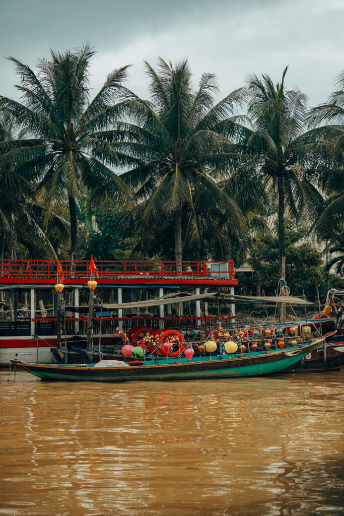 hoi an, wietnam, stare miasto hoi an, my son sanctuary, 14 top miejsc w hoi an, rejs po rzece thu bon, kiedy najlepiej odwiedzić hoi an