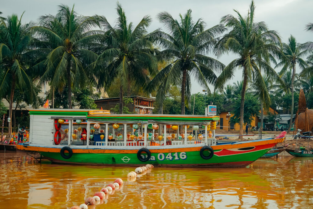hoi an, wietnam, stare miasto hoi an, my son sanctuary, 14 top miejsc w hoi an, rejs po rzece thu bon, kiedy najlepiej odwiedzić hoi an