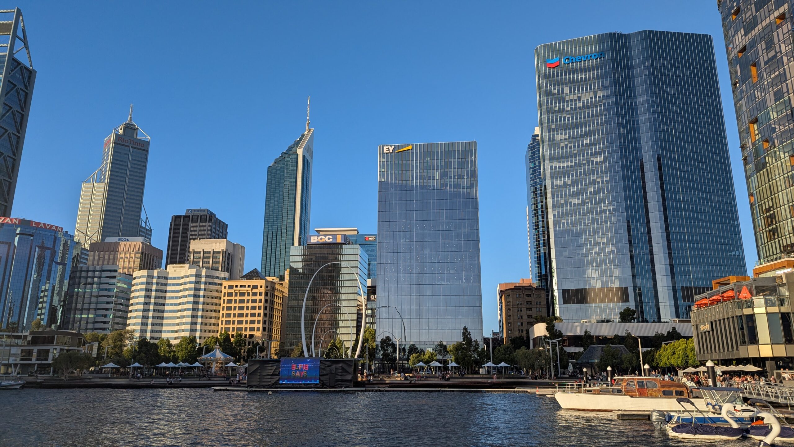 Co robić w Elizabeth Quay Perth Australia Zachodnia