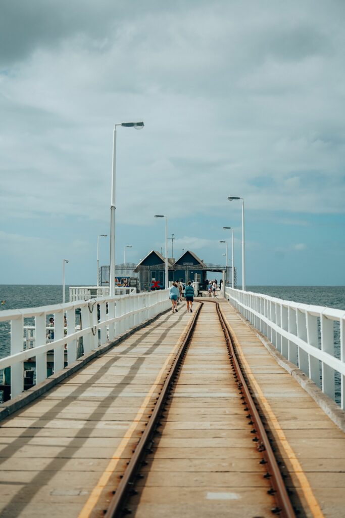 busselton, busselton co zobaczyć, australia, australia zachodnia, busselton jetty, top miejsca, przewodnik po busselton, margaret river, shelter busselton, browar busselton, molo, most